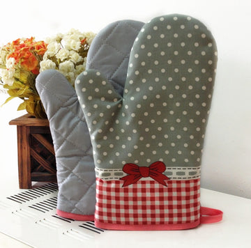 Microwave Oven Gloves – Heat-Resistant, Non-Slip Kitchen Mitts for Safe Cooking