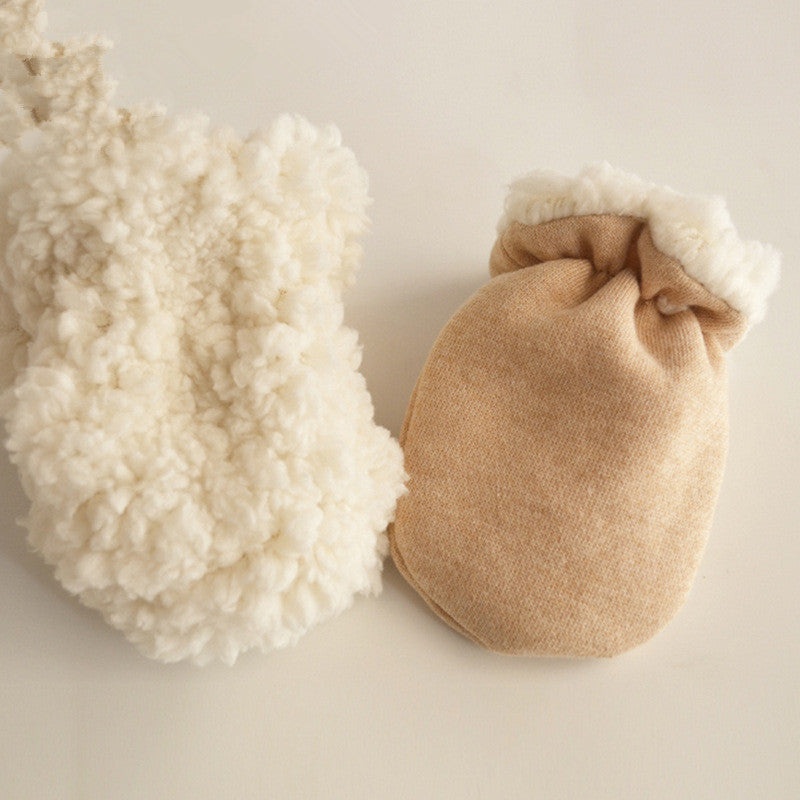 Childrenβs Anti-Scratch Baby Gloves β Gentle Face & Hand Protection