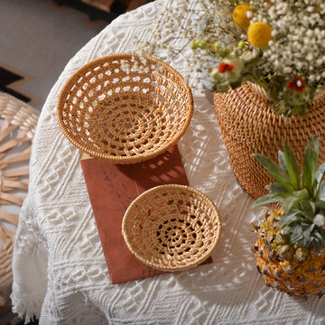 Versatile Fruit & Dried Fruit Cake Storage Basket – Ideal for Food Photography & Display