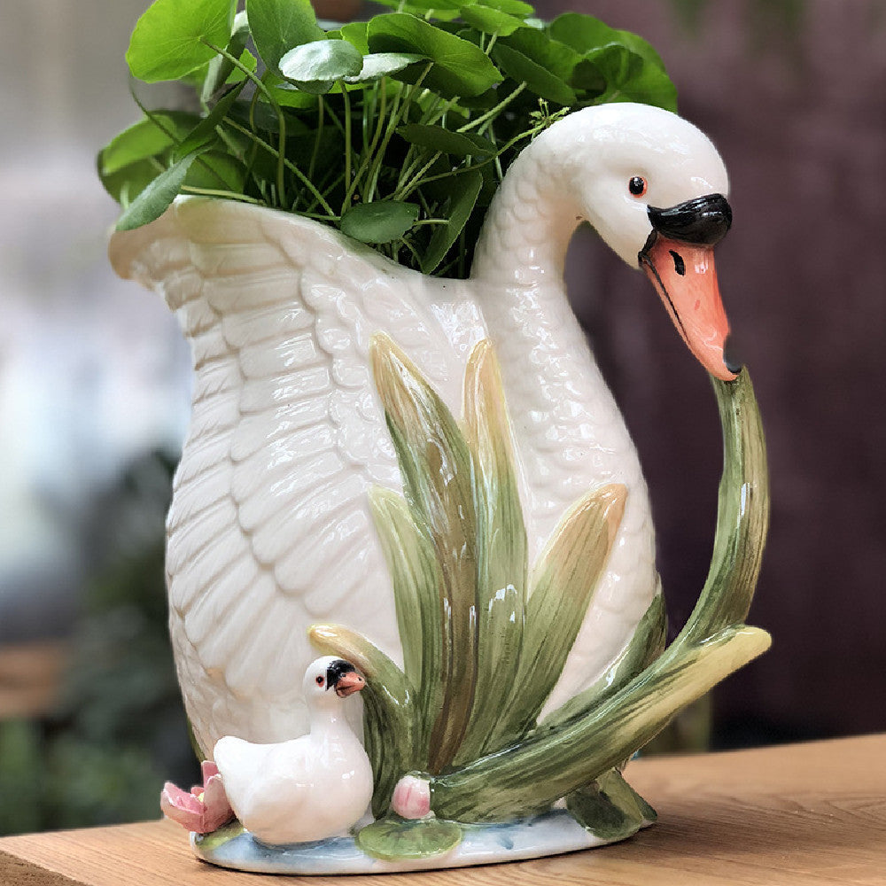 Elegant Ceramic Vases for Household Decoration β Stylish Home DΓ©cor Accent Pieces