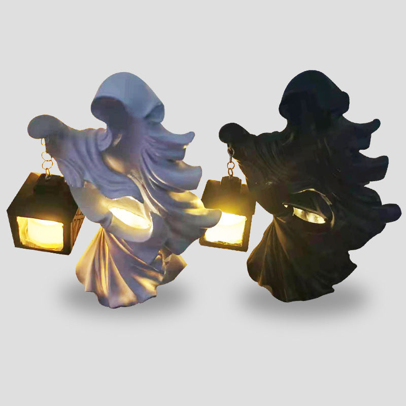 Halloween Witch Resin Lantern – Spooky Decorative Lantern Ornament for Indoor & Outdoor Display