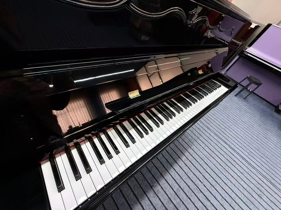Affordable Second Hand River Pearl Up-120 Piano Original China Rich Tone for Music Schools and Practice Rooms