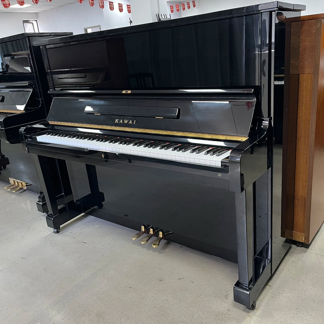 KAWAI NS15 Japanese Upright Piano with Warm Round Tone, Full Mid-range, Rich Overtones & Precise Touch Control