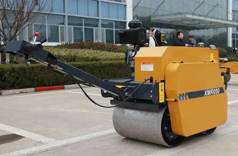 Low Noise XMR050 Mini Road Roller 75dB Operation Roller for Community Maintenance
