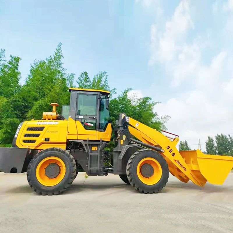 R740D Mini Skid Steer Loader — 260kg Rated Load, 23HP Gas/Diesel, CE Certified