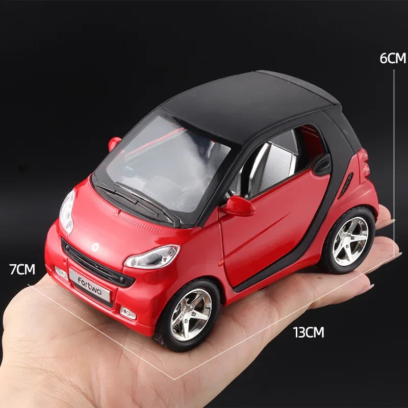 1:32 SMART Miniatures Alloy Diecast Model Car Model Sound Light Toys For Kids Cute and Compact Christmas Gifts E11