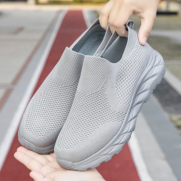 Men's Mesh Elastic Lightweight Hiking & Running Sneakers