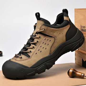 Men's Hiking Shoes Outdoor Anti Slip Luxury Man Leisure Climbing Shoes PU leather Thick Bottom Fashion Jogging Mens Shoes