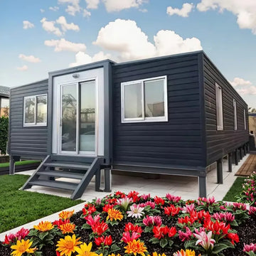 Double Wing Expandable Sandwich Panel Container House and Modern Mobile Home 20ft 40ft 3 Bedrooms Fireproof