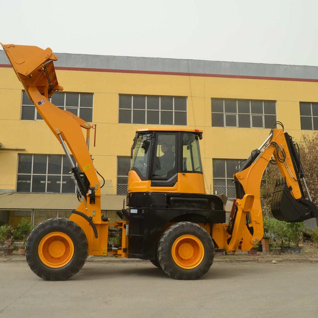 WZ40-30 Backhoe Loader — 91kW Yunnei Engine, 3,000kg Lift, 1.5m³ Bucket